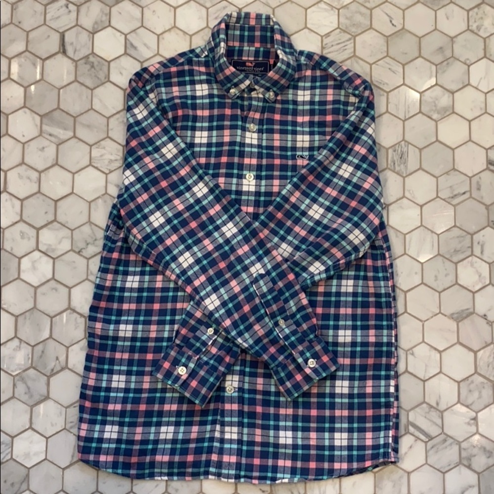 Boys Vineyard Vines flannel button down shirt